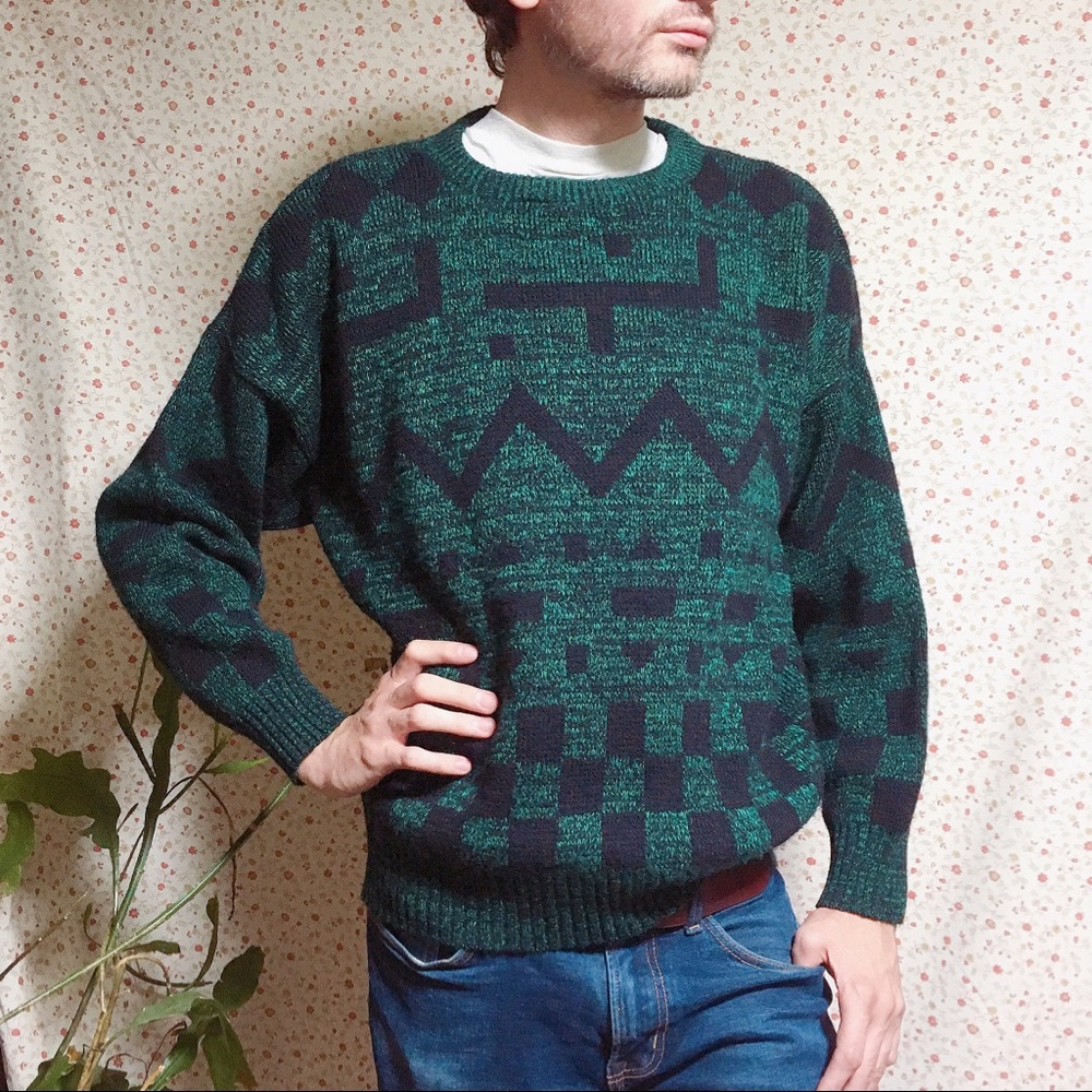Big, cozy •Vintage• 90’s patterned sweater